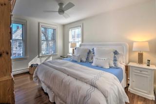 Couples Retreat in Nantucket Walk to Attractions! - Nantucket - 1