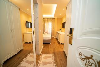 Hotel Vila Mare - Durazzo - 0