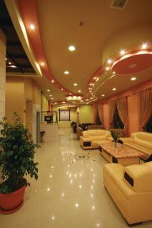 Holy Family Hotel - 3