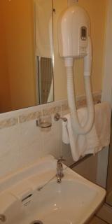 Avonmore House Guest Accommodation - Youghal - 9