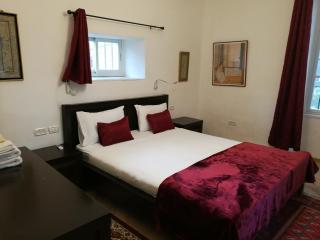The Templer Apartment - Jerusalem - 9