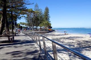 Columbia Point U6 7 Bulcock Beach Esp - Caloundra - 1