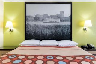 Super 8 by Wyndham Brunswick/St Simons Island Area - Brunswick - 3