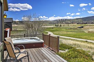 Grand Elk Golf Club On-Site Mtn-View Home with Deck - Granby - 9