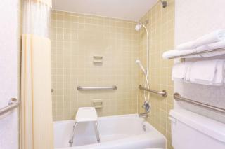 Days Inn by Wyndham Byron - Byron - 7