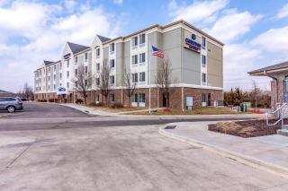 Candlewood Suites Lincoln by IHG - 0