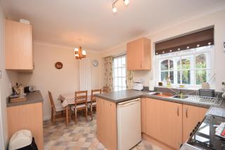 Birch End, Midhurst - Midhurst - 4