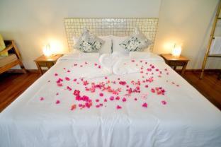 Nabulao Beach Resort - 7