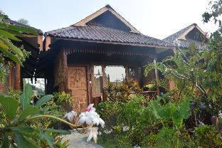 Inle Cottage Boutique Hotel - Nyaung Shwe - 4