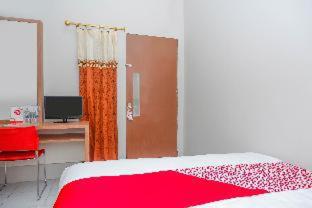 RedDoorz near Stasiun Tawang Semarang - Semarang - 6