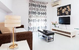 Apartamentos Abril - 4