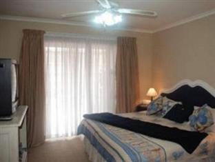 Bluewater Guesthouse - 6