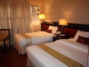 Allure Hotel & Suites - 3