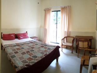 Majestic Tourist Hotel - Kandy - 3
