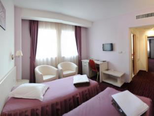 Hotel Nevis Wellness & SPA - 4