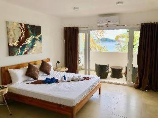 Sunset Cove Beach & Dive Resort - Romblon - 9