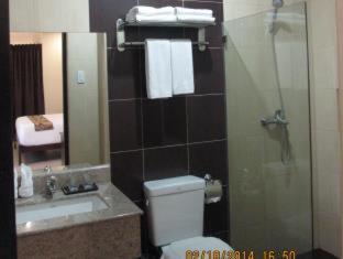 Main Hotel & Suites - 2