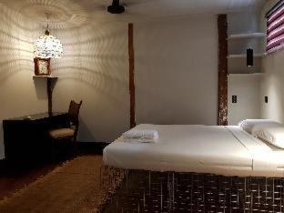 The Flying Fish Hostel Cebu - 1