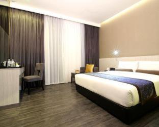 e.City Hotel@OneCity - 6