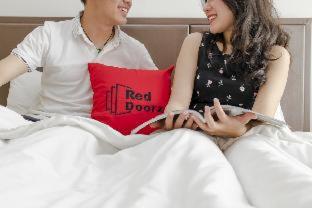 RedDoorz near Pantai Pede - Labuan Bajo - 8