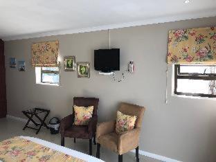 Le Blue Guesthouse - Port Elizabeth - 6