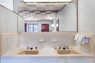 Knights Inn Galax - Galax - 9