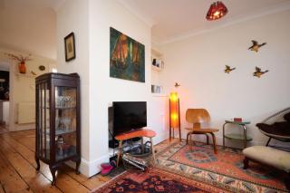 Cottage By The Roman Wall, Chichester - Chichester - 7