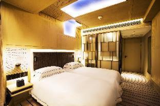 The Emperor Hotel - Hong Kong - 6