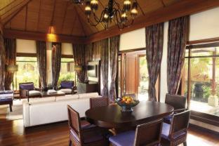Shanti Maurice Resort & Spa - Bel Ombre - 4