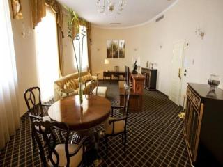 Grand Hotel Yerevan - Small Luxury Hotels of the World - Jerewan - 4