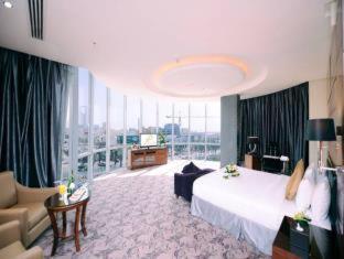 Qaser Al Hamra by Warwick - 3