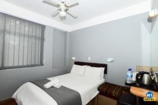 N1 Hotel & Campsite Victoria Falls - 7