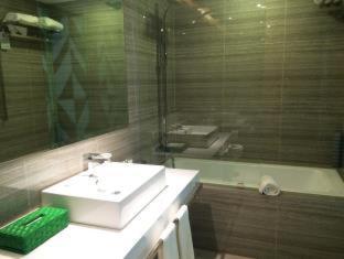 Astoria Current - Boracay - 1