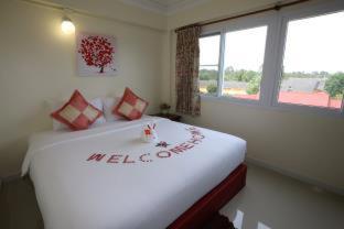 Anchalee Resort - Bang Saphan - 3