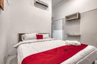 RedDoorz near Binus Anggrek 2 - 9