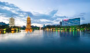 Lijiang Waterfall Hotel Guilin - 3