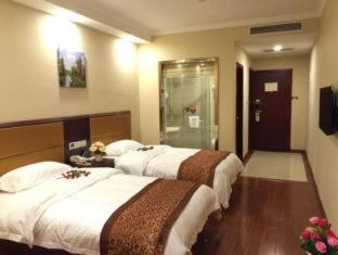 GreenTree Inn ShangHai JiaDing the South of F1 Circuit FangTai Hardware Market Express Hotel - 1