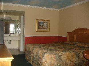 Rivera Inn & Suites Motel - Pico Rivera - 8