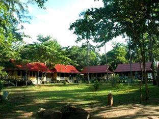 Sukorn Andaman Beach Resort - Ko Sukon - 3