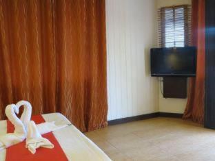 Eagle Point Beach and Dive Resort - Mabini - 2