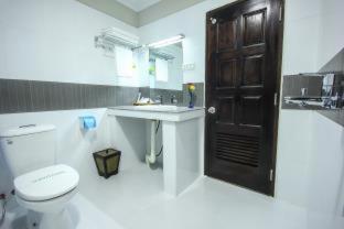 Immana Grand Inle Hotel - 9