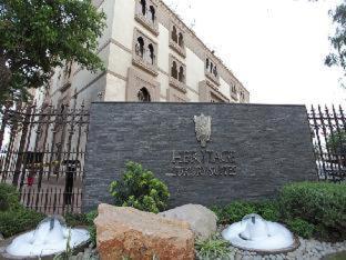 Heritage Luxury Suites All Suite Hotel - Lahore - 3