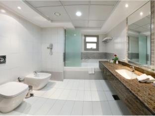 Al Majaz Premiere Hotel Apartments - Sharjah - 7