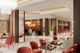 Ramada Hotel & Suites by Wyndham Yerevan - Yerevan - 9