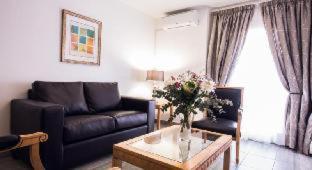 Airport Inn and Suites - Johannesburg - 7