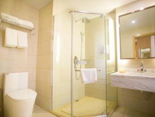 GreenTree Inn Fuyang Linquan County Yiwu Trade City Express Hotel - Jinzhuang - 2