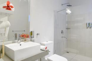 Voile Bleue Boutique Hotel - Trou aux Biches - 7