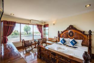 Seng Hout Hotel - 7
