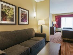 Best Western Plus Chandler Hotel & Suites - 5