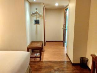 1O1 URBAN Jakarta Thamrin - Jakarta - 2